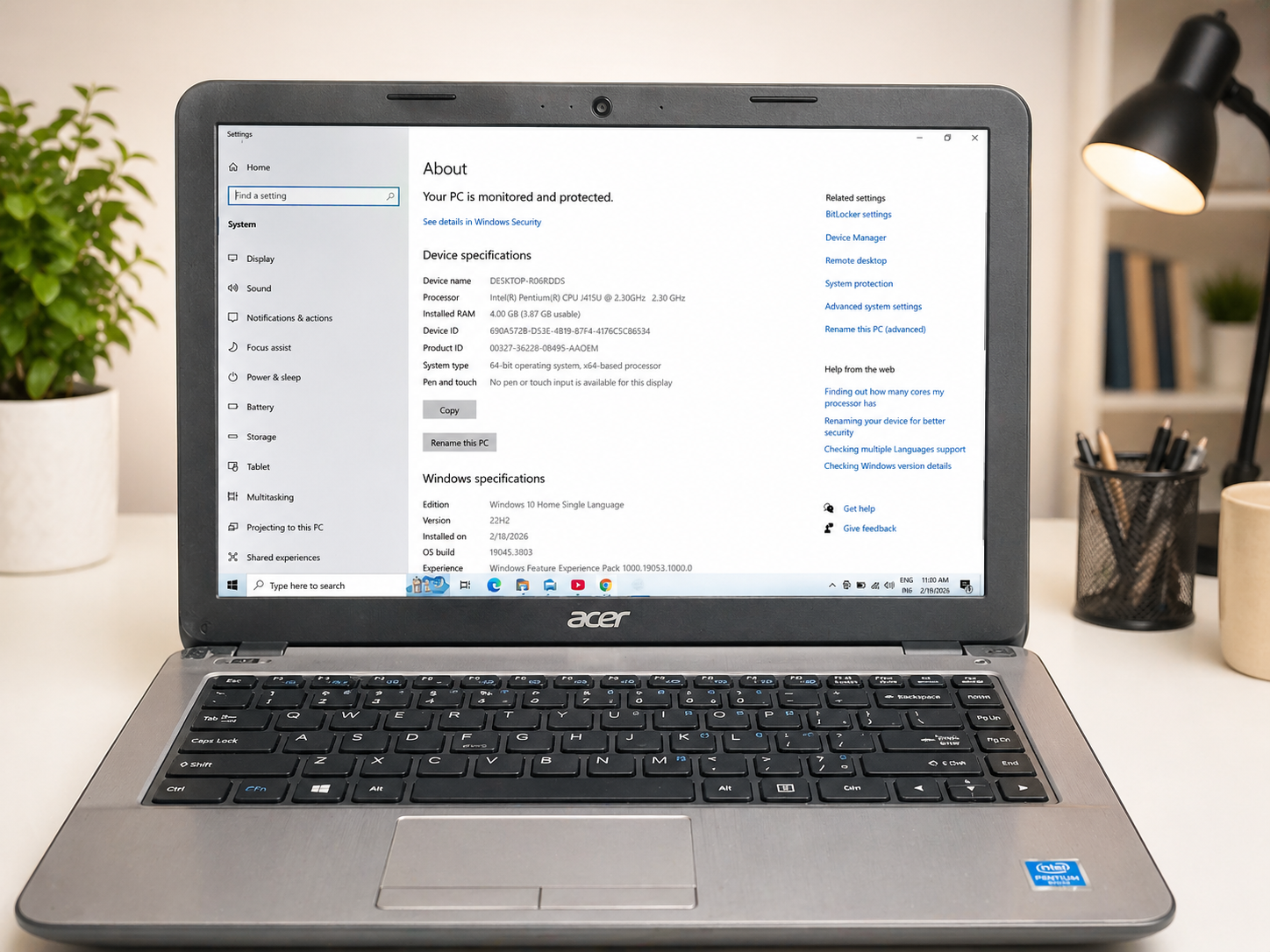 Olds Acer Laptop Pentium Gold/7th generation/4g.b/500 g.b